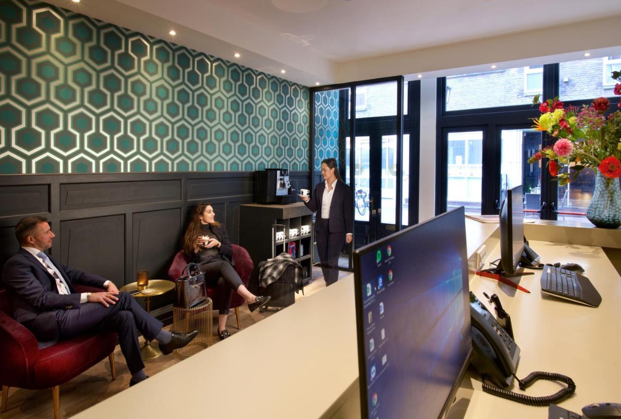 Brasss Hotel Suites Haarlem Exterior photo Reception at the London office
