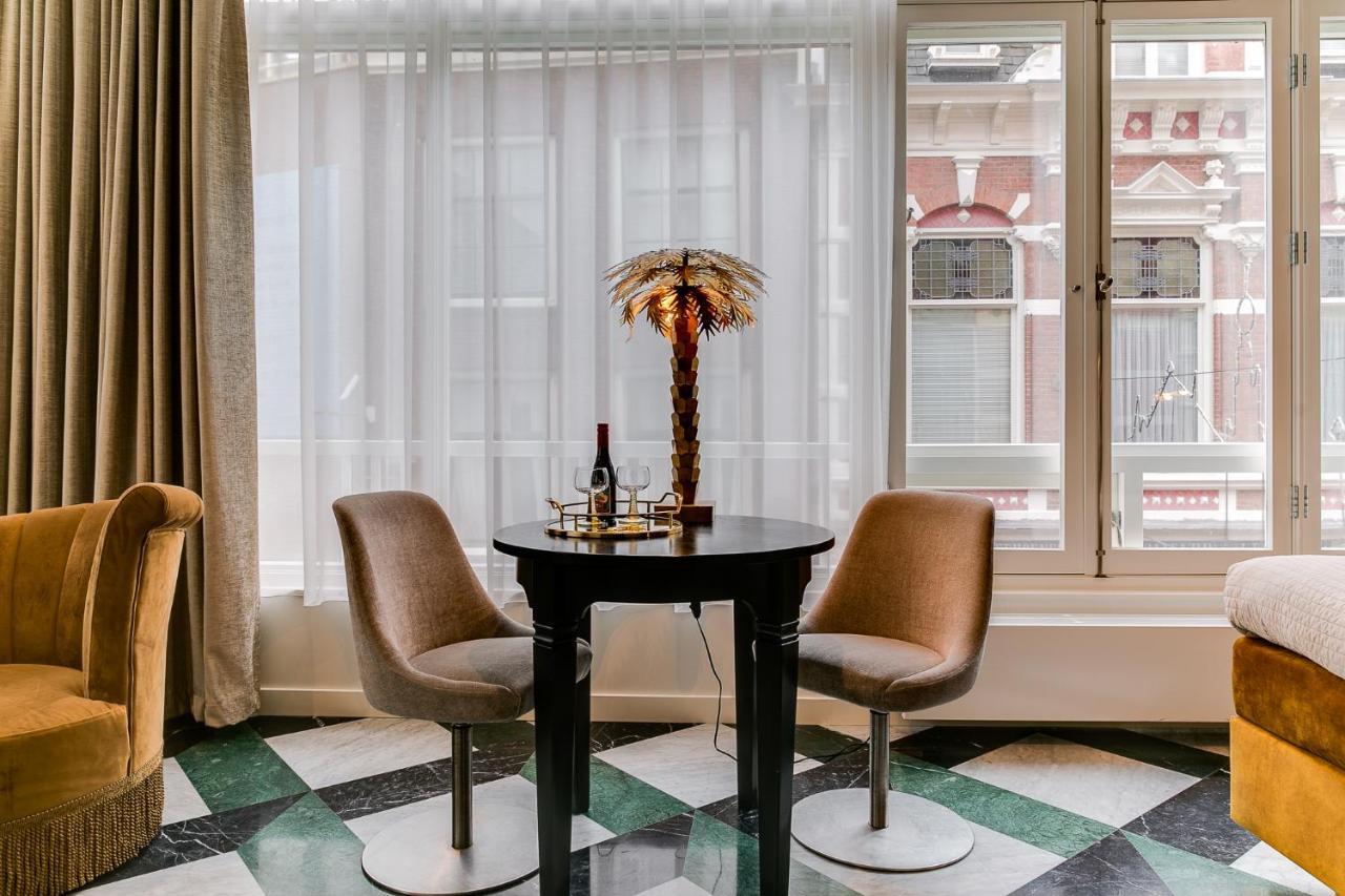 Brasss Hotel Suites Haarlem Exterior photo A suite at the hotel